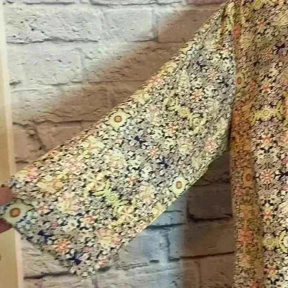 The Limited loose fit dress zippered back pretty pattern Size S - Picture 4 of 6